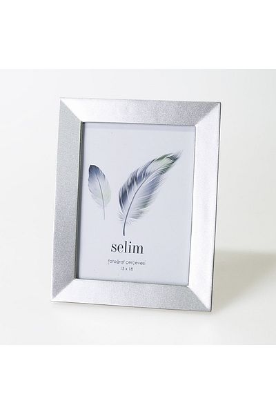 Selim 13x18 Plain Frame Silver