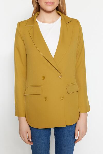 Trendyol Collection Světle hnědá pravidelná podšívka s dvojitým zapínáním na knoflík s detailním tkaným sakem TWOAW21CE0264