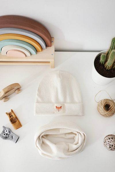 Doğan Collection Ecru Fox Rib Labeled Beanie Neck Collar Set