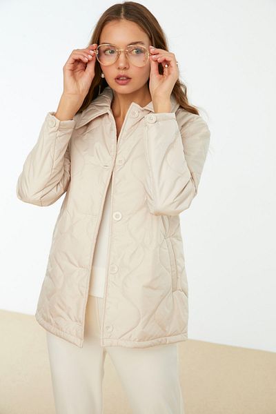Trendyol Collection Prošívaný kabát s kamennými knoflíky TWOSS21MO0064