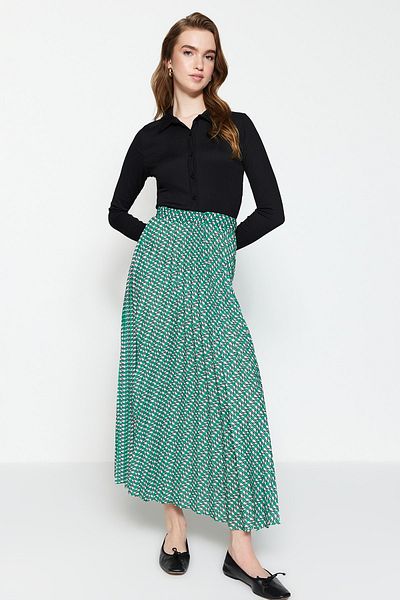 Trendyol Modest Zelená tkaná sukně s pružným pasem s geometrickým vzorem TCTSS23EE00018