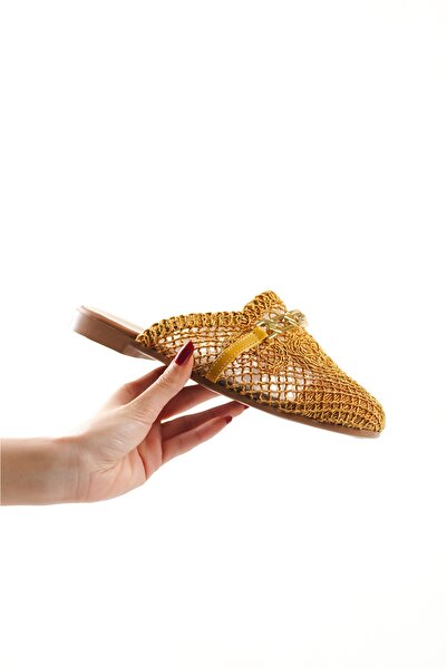 Artgoo Wicker Dowry Slippers - Women'S, Closed Front, Mustard Yellow