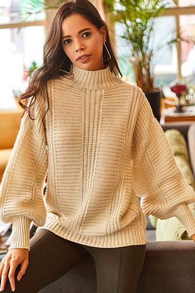 Olalook Women's Ecru Turtleneck Hair Braid Detailed Oversize Knitwear Sweater KZK-19000560