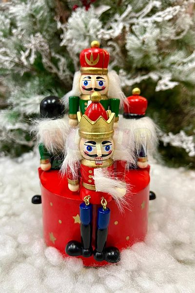 Huzur Party Store 20x14 Cm Wind-Up Nutcracker Army Music Box Red Blue Green Color Tin Soldier Christmas Decoration