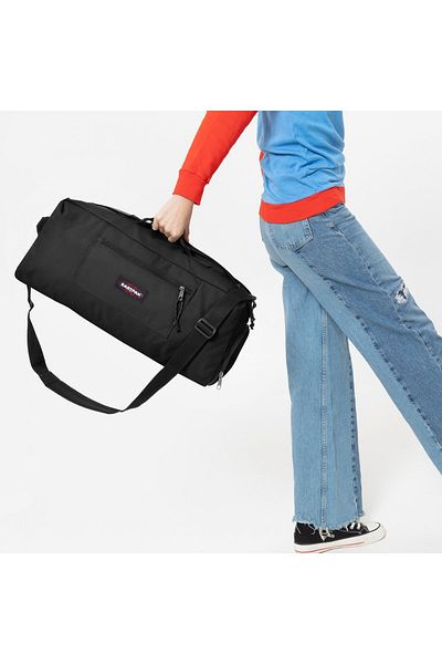 Eastpak Duffl'r M Unisex Black Shoulder Bag Ek0a5bes0081