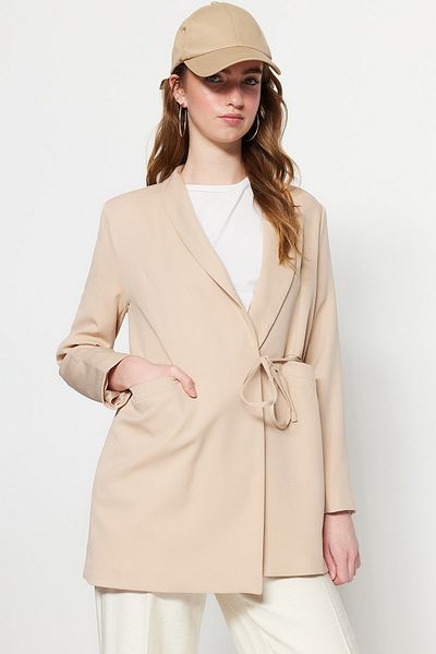 Trendyol Modest Jachetă cu căptușeală țesută detaliată cu cravată în talie bej TCTSS23CK00080