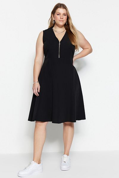 Trendyol Curve Black Woven Dress TBBSS23AH00045