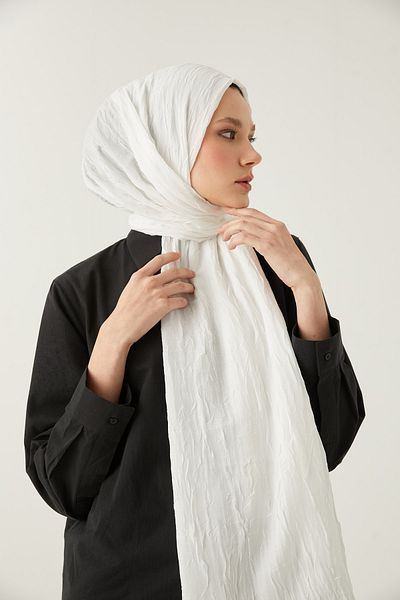 LOSYANA شال من الخيزران كراس باللون الأبيض