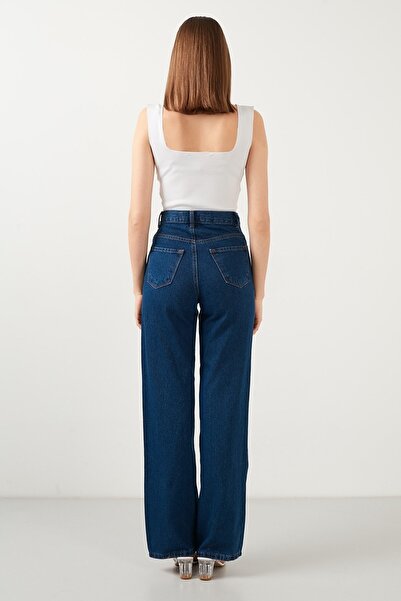 Trn JNS -Blue Lycra Super High Waist Loose Jean Trousers. (super High.)