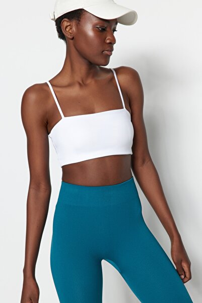 Trendyol Collection Dzianinowy biustonosz sportowy z białym średnim wsparciem/stylizującym paskiem w kształcie liny THMSS23SS00024