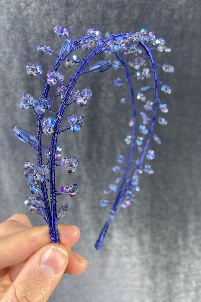 Hobigram Accesoriu Mireasa Mov Albastru Cristal Pietre Prețioase Model Înger Handmade Henna și Coroana Miresei – Coroana