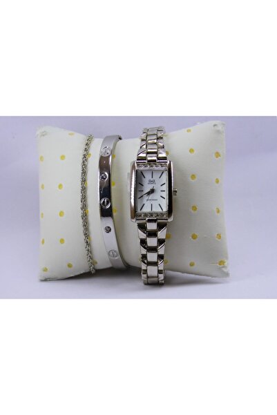 Q&Q Kadın Kol Saati Bileklik Hediyeli