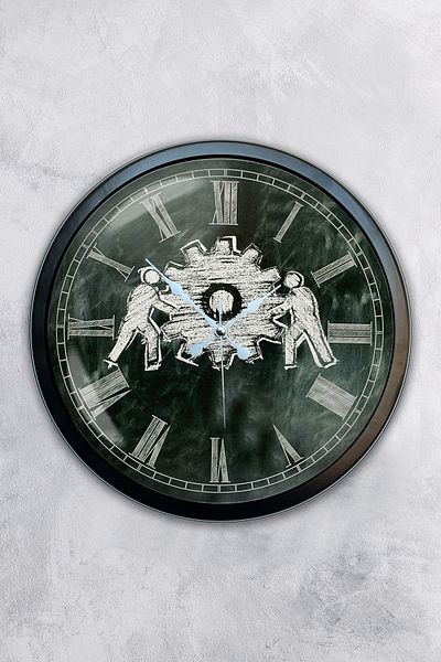 Kasva Concept Gift 40 cm Black Metal Wheel Wall Clock