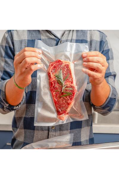 Vakur Tırtıklı Rulo Vakum Poşeti- 28 Santim X 5 Metre - Çift Yüzeyi Gofrajlı (TIRTIKLI)