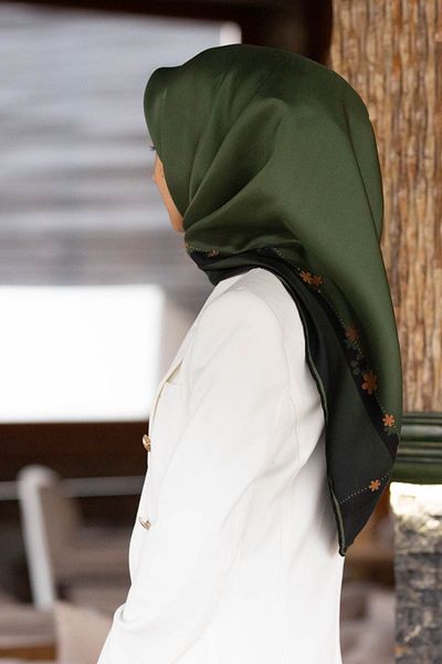 Vissona Γυναικείο μεταξωτό μαντήλι Twill Χακί-χρυσό