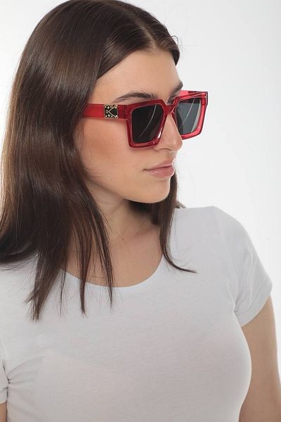STAOOM نظارات شمسية بتفاصيل ذهبية