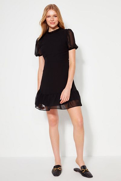 Trendyol Collection Μαύρο υφαντό φόρεμα με φόδρα από σιφόν σε φόδρα TWOSS23EL00520