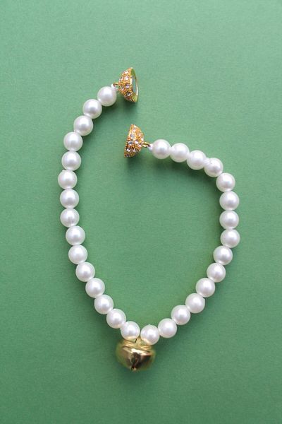 Emtory Kokoş Gold Stone Magnetic Bell Beaded Pearl Cat Necklace