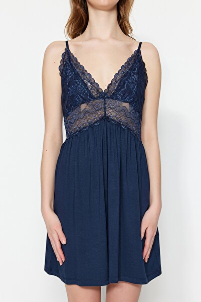 Trendyol Collection Sötétkék csipke kötött hálóing - kötélszíj THMSS22PT0355