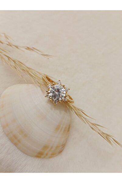 As Altın Lotus Çiçeği Tektaş Yüzük