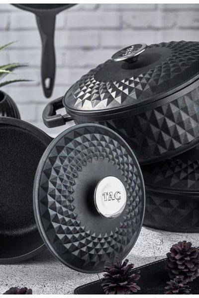 Taç Carabella Cast Iron 7 Piece Pot Set with Lid Black
