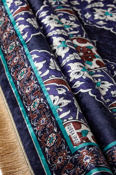 Bursa İpek Navy Blue Velvet Rug Prayer Rug