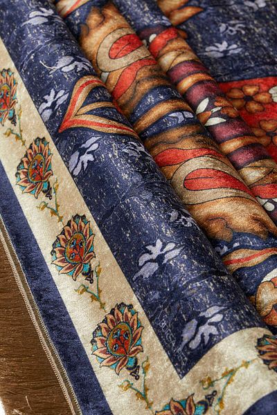 Bursa İpek Navy Blue Velvet Rug Prayer Rug