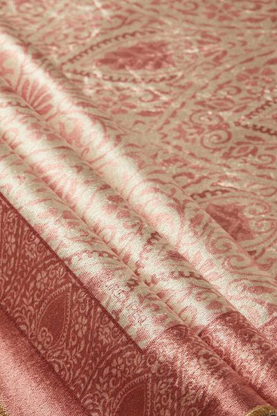 Bursa İpek Powder Velvet Rug Prayer Rug
