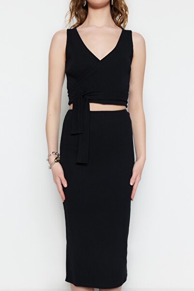 Trendyol Collection Black Tie Detailed Crop Corded Flexible Knitted Top and Bottom Set TWOSS23AU00020