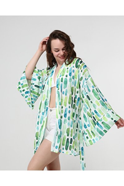 Bolder Naomi Green Geometric Pattern Kimono