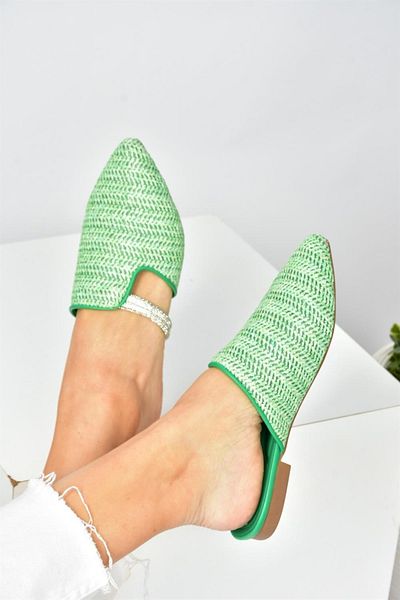 Fox Shoes Green Straw Stone Detailed Women's Slippers P820031417
