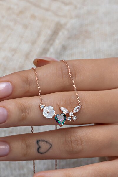 Nereze 925 Ayar Gümüş Manolya Çiçeği Mistik Topaz Taşlı Kalp Yusufcuk Kolye