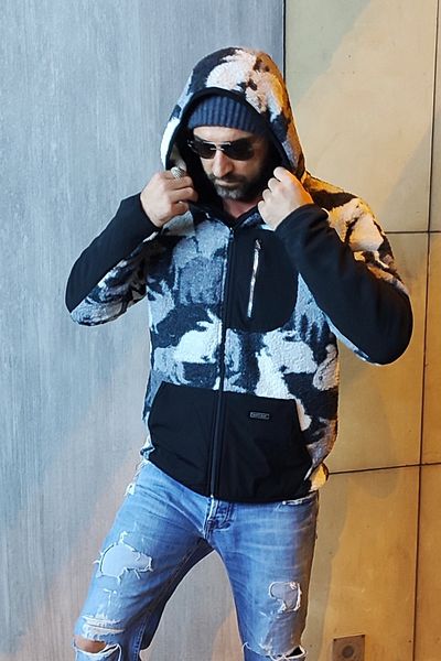 AYYA MEN Unisex Plush Hooded Zippered Sweat
