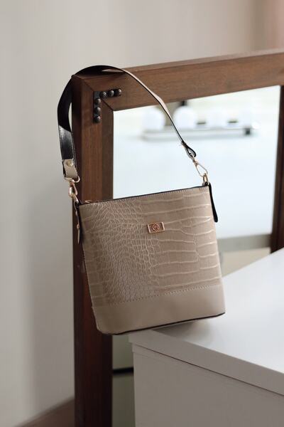 Moom Bag Women's Mink Strap Shoulder Bag