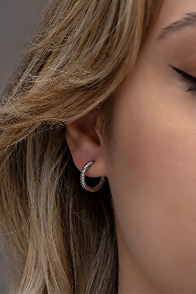 Nereze 925 Ayar Gümüş 10 Mm Rodyumlu Taşsız Desenli Halka Küpe