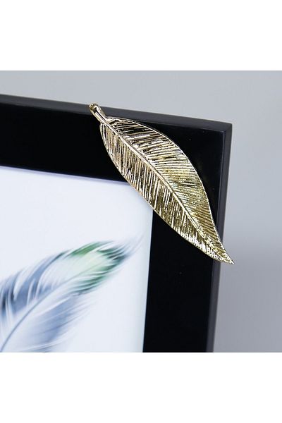 Selim 15x20 Leaf Frame Black Gold