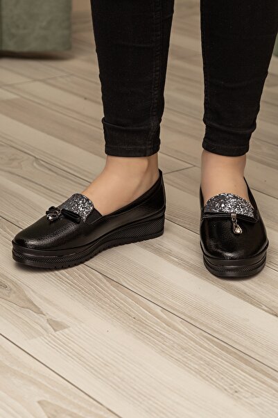 Ewen Tomm Daily Orthopedic Stone Shoes