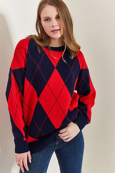 Bianco Lucci Women's Diamond Patterned Oversize Sweater