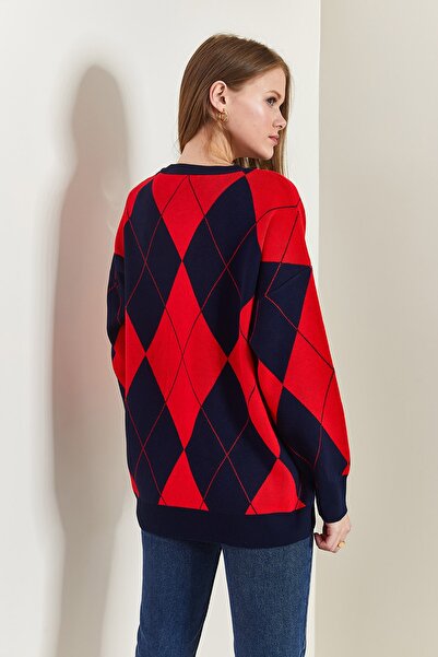 Bianco Lucci Women's Diamond Patterned Oversize Sweater