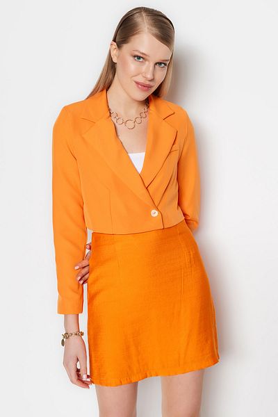 Trendyol Collection Orangefarbene, gefütterte Blazerjacke aus Webstoff TWOAW22CE0086