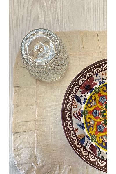 White Alamode Ruffled Single Placemat 45x35cm