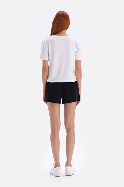Dagi Black Linen Shorts