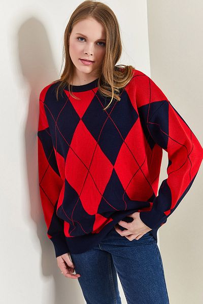 Bianco Lucci Women's Diamond Patterned Oversize Sweater