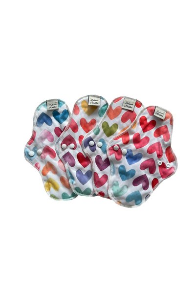 Lulunun Renkleri Washable Bamboo Women's Pad 4 Pieces Regular Size Colorful Hearts