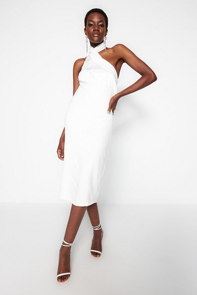 Trendyol Collection Ecru vypasované, podšité, tkané svatební/manželské elegantní společenské šaty TPRSS23EL00091