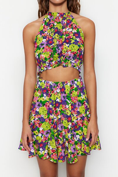 Trendyol Collection Floral Print Low-Cut Back Blouse and Beach Skirt Set - Tbess23Au00036