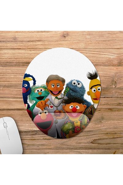 Pixxa موديل لوحة ماوس مع مسند للمعصم من Sesame Street - بيضاوي واحد