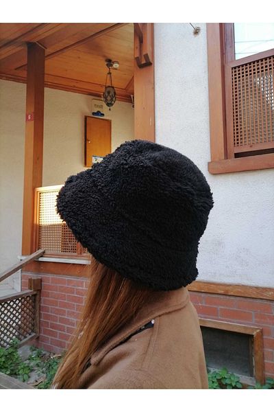 Shopiolog Women's Plush Bucket Hat