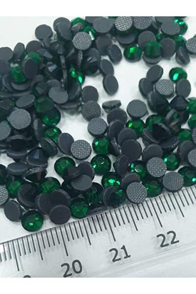 CRYSTALSHOP حجر لاصق مع مكواة Dmc Hotfix Ss20 أخضر - 25 جرام (400AD)