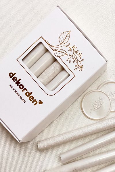 Dekorden Seal Wax, Pearl White